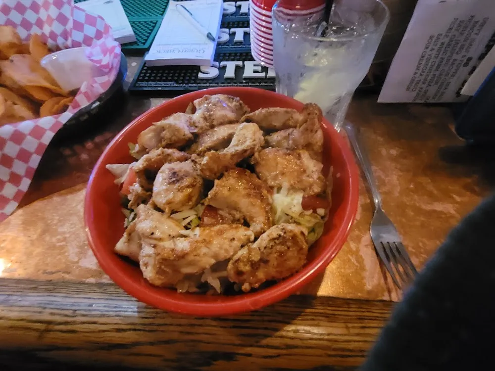 Chicken Spiedie Salad